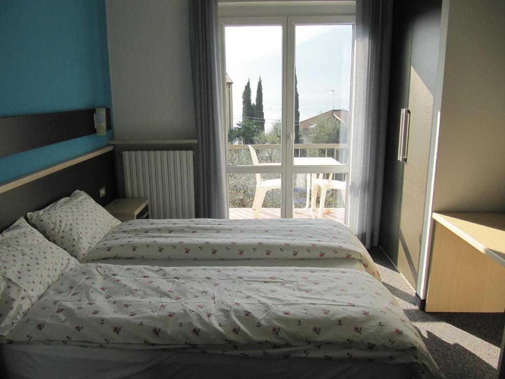Hotel Carlo Brenzone sul Garda Værelse billede
