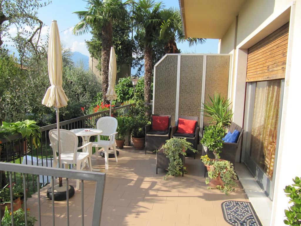 Hotel Carlo Brenzone sul Garda Eksteriør billede